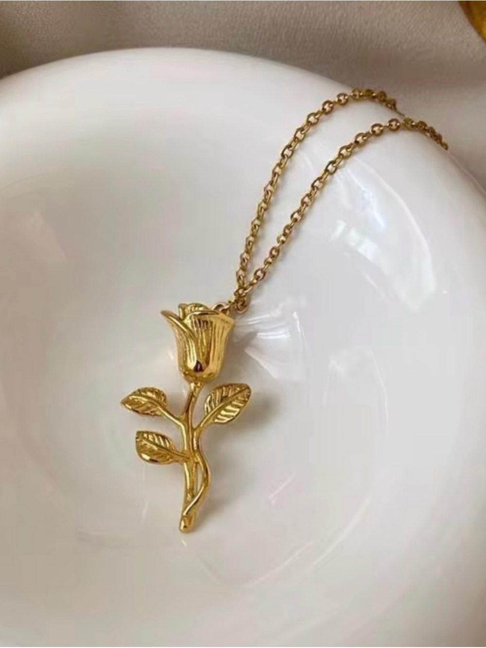 Gold Plated Rose Pendant Necklace Stainless Steel - Picture 4 of 5